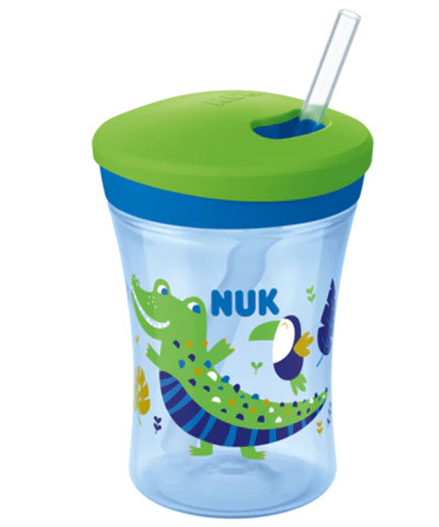 Nuk Action Cup mit Chamäleon-Effekt verändert die Farbe