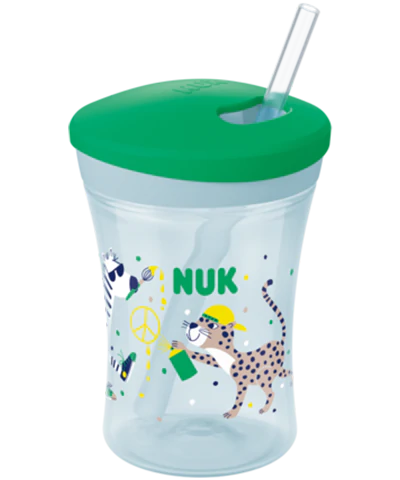 Cup aus robustem Material (PP), auslaufsicher, BPA frei in grün mit Zebra